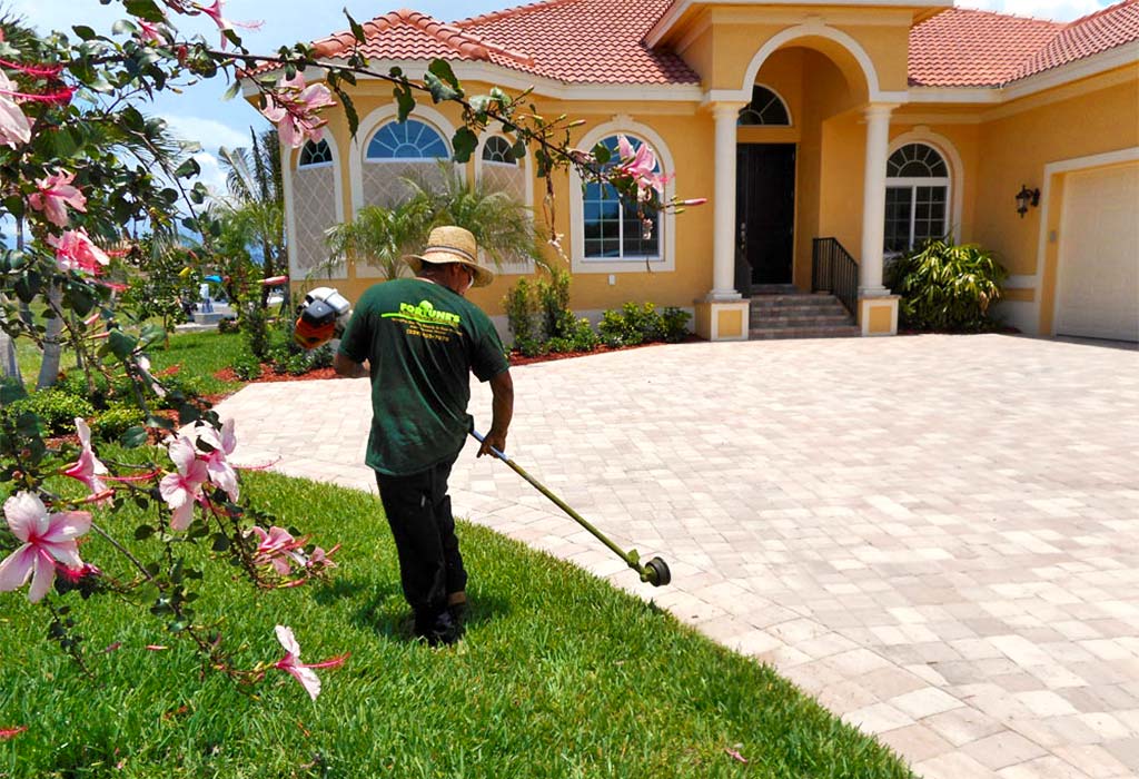 Dependable Weekly Landscape Service On Marco Island, FL | Fortune's Lawn, Land & Tree Service